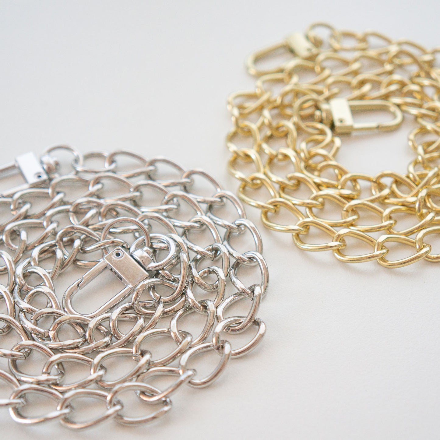 Cadena metálica para bolso