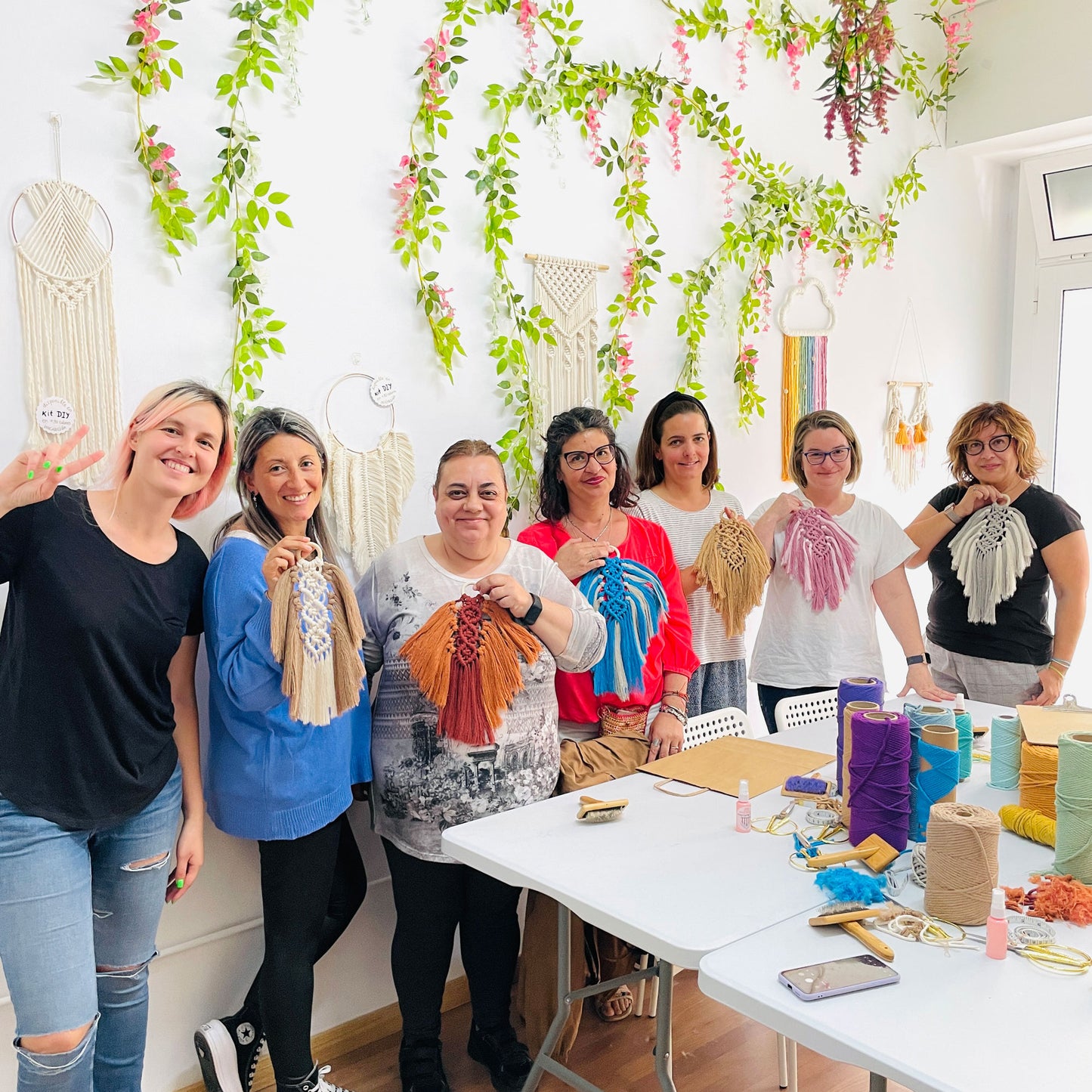 Atelier Feuilles et Plumes de Macramé:le secret des franges