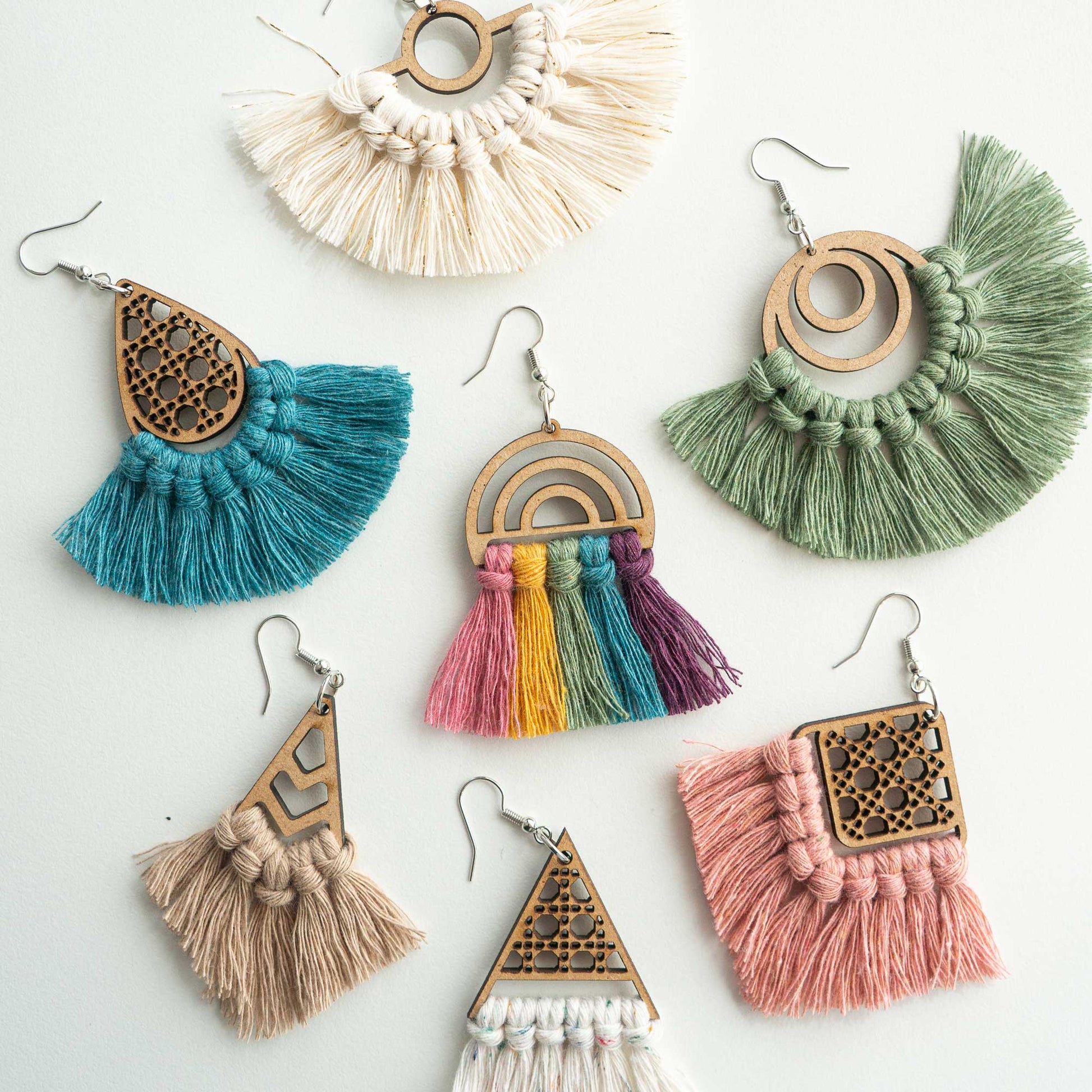 Pn su boucles d'orelles macramé Pn su boucles d'orelles macramé