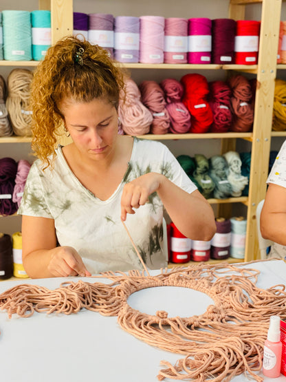 Atelier macramé miroir:la technique circulaire