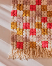 Load image in gallery viewer,Diy macramé pack:&quot;checkerboard&quot;rug + book
