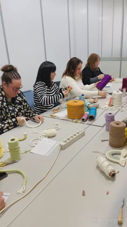 Atelier Macramé Rainbow:l'explosion des couleurs