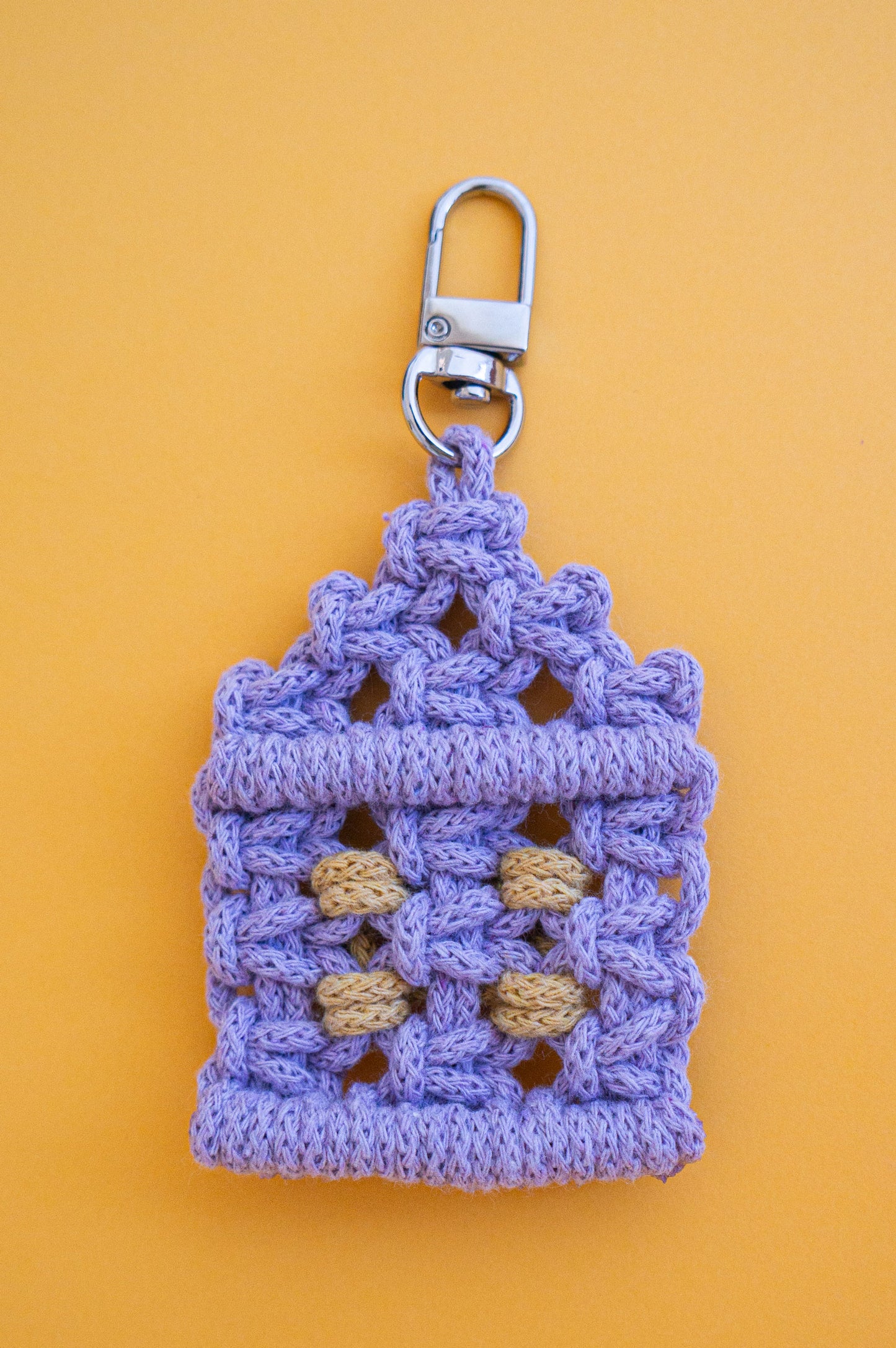 Diy macrame kit - mi casita keychain