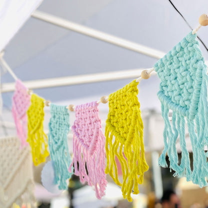 Macrame tutorial - pennants