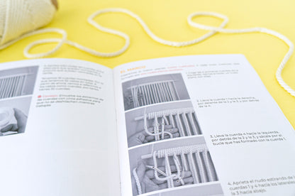 DIY macramé kit - Photo Frame