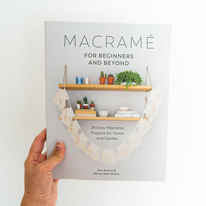 Livro"Macramé:Para iniciantes e além"(por Eden Eve)