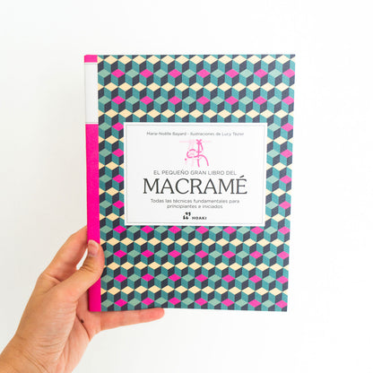 Book"The little big book of macramé"